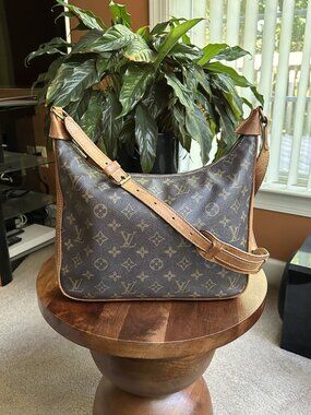 LOUIS VUITTON Monogram Hobo Bag, RARE